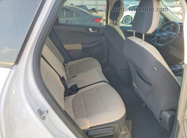 1FMCU9BZ0LUB10072 2020 FORD ESCAPE Белый Вид задней части салона