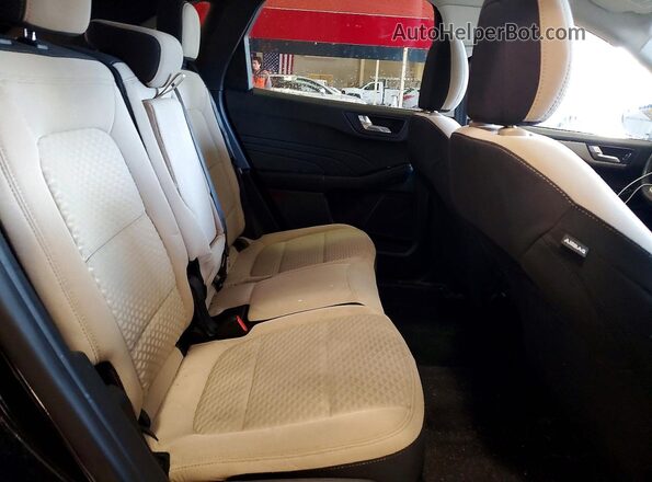 1FMCU9BZ3MUA35983 2021 FORD ESCAPE Черный Вид задних сидений