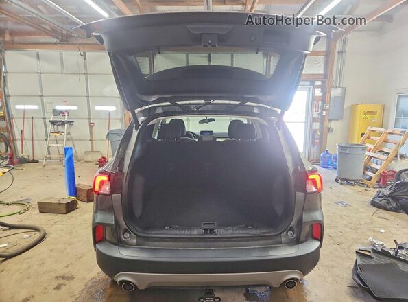 1FMCU9BZXNUA49588 2022 FORD ESCAPE Серый Вид сзади