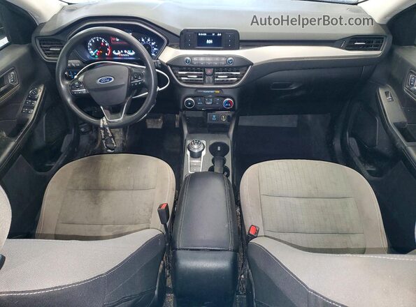 1FMCU9F60MUA90701 2021 FORD ESCAPE Белый Вид панели приборов