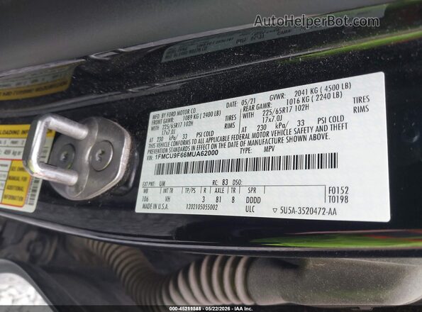 1FMCU9F66MUA62000 2021 FORD ESCAPE Черный Вид подкапотного пространства