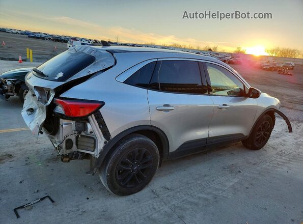 1FMCU9G60LUB90472 2020 FORD ESCAPE Silver Tył prawy