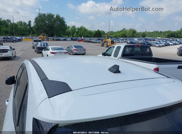 1FMCU9G65NUA08137 2022 FORD ESCAPE White Widok wnętrza 360 stopni