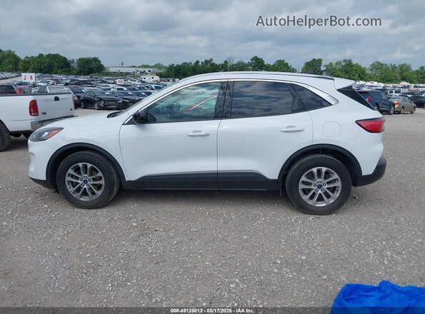 1FMCU9G65NUA08137 2022 FORD ESCAPE White 