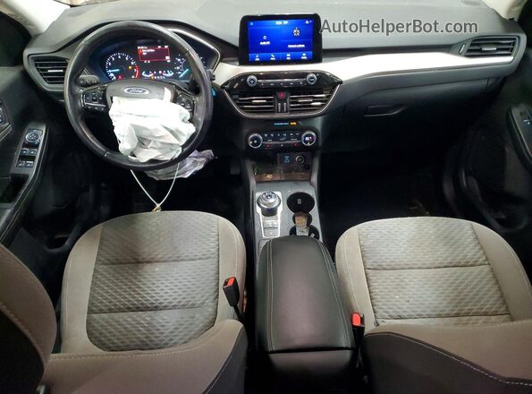 1FMCU9G69MUB34872 2021 FORD ESCAPE Серебряный Вид панели приборов