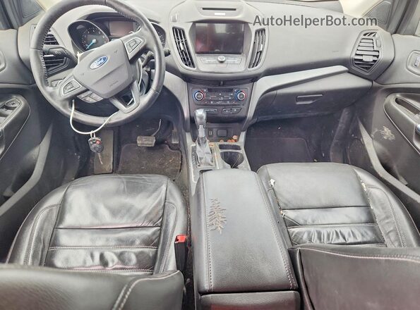 1FMCU9G94HUD96086 2017 FORD ESCAPE Серебряный Вид панели приборов