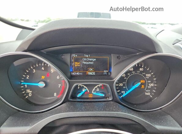 1FMCU9G97HUD67858 2017 FORD ESCAPE Серый Вид щитка приборов