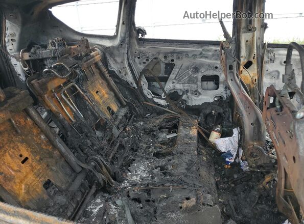 1FMCU9G9XHUD00218 2017 FORD ESCAPE Burn Widok wnętrza z tyłu