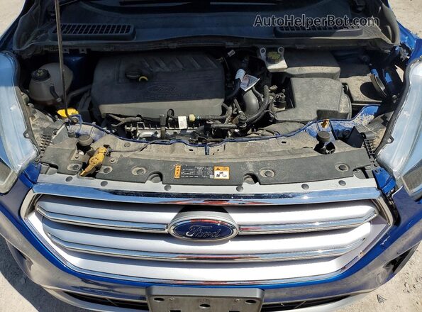 1FMCU9GD0HUC17059 2017 FORD ESCAPE Blue Widok komory silnika