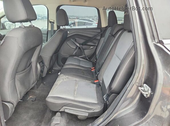 1FMCU9GD0HUC82719 2017 FORD ESCAPE Серый Вид задней части салона