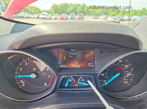 1FMCU9GD0HUD26055 2017 FORD ESCAPE Red Вид щитка приладів