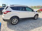 2018 Ford Escape Se Белый vin: 1FMCU9GD0JUC04673
