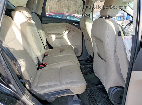 1FMCU9GD0KUB23206 2019 FORD ESCAPE Черный Вид задней части салона