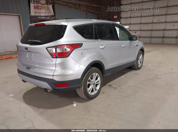 1FMCU9GD1HUA41252 2017 FORD ESCAPE Серебряный Задняя правая четверть