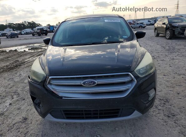 1FMCU9GD1HUC74810 2017 FORD ESCAPE Черный Вид спереди