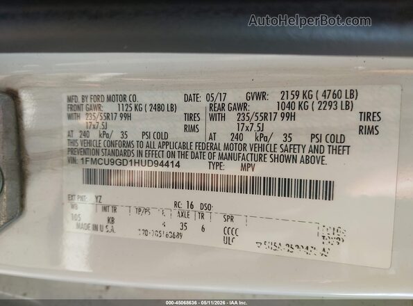 1FMCU9GD1HUD94414 2017 FORD ESCAPE Белый Вид подкапотного пространства