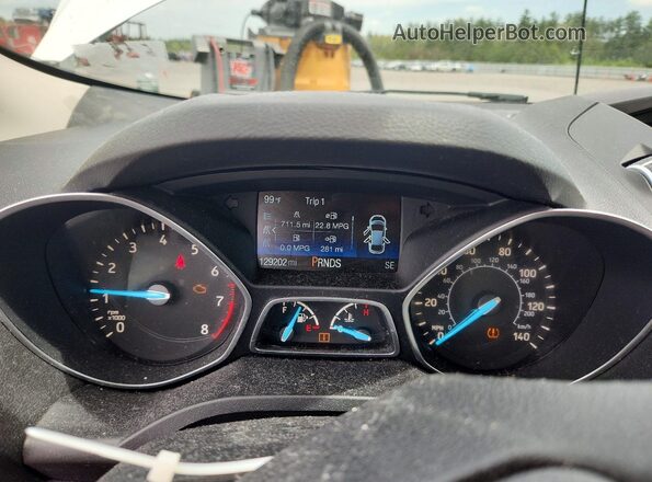 1FMCU9GD2HUB19067 2017 FORD ESCAPE White Widok zestawu wskaźników