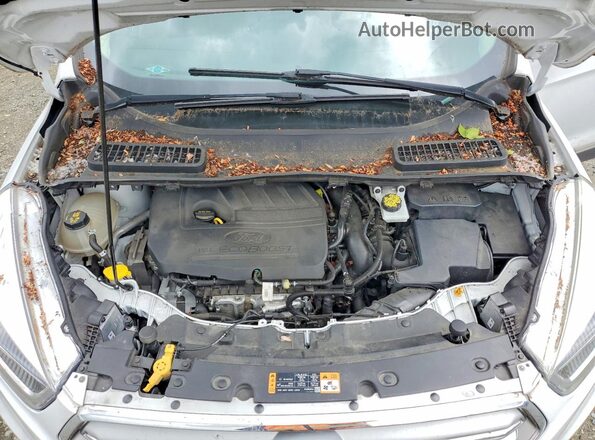 1FMCU9GD2HUE75275 2017 FORD ESCAPE White Vista del compartimento del motor