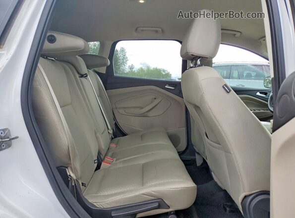 1FMCU9GD2HUE75275 2017 FORD ESCAPE White Vista interior trasera