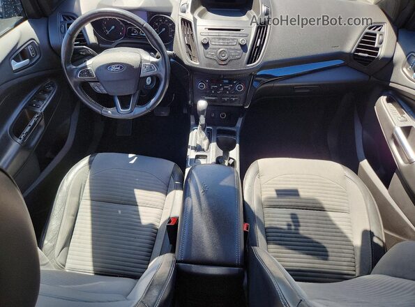1FMCU9GD2JUC59707 2018 FORD ESCAPE Черный Вид панели приборов