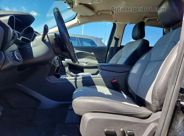 1FMCU9GD2JUC59707 2018 FORD ESCAPE Черный Вид салона спереди