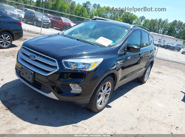 1FMCU9GD2JUD15225 2018 FORD ESCAPE Black წინა მარცხენა ხედი სამი მეოთხედიდან