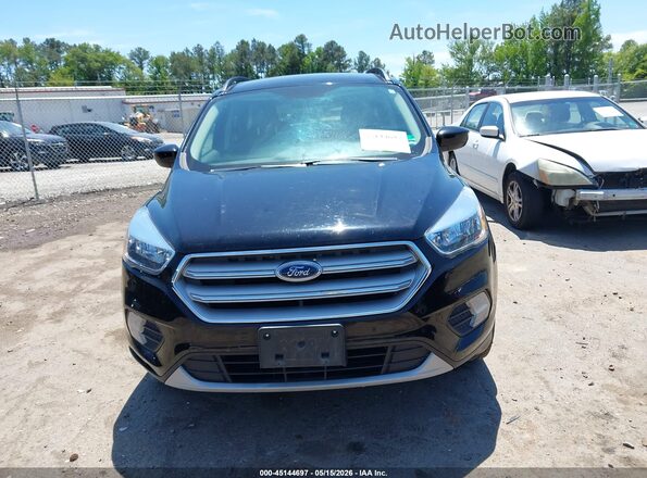 1FMCU9GD2JUD15225 2018 FORD ESCAPE Black ხელსაწყოთა პანელის ხედი