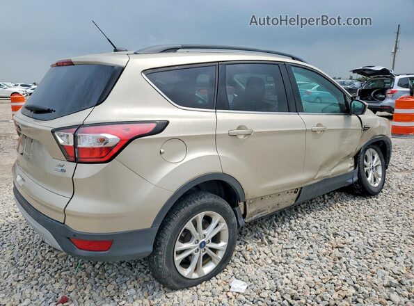 1FMCU9GD3JUA75098 2018 FORD ESCAPE Бежевый Задняя правая четверть