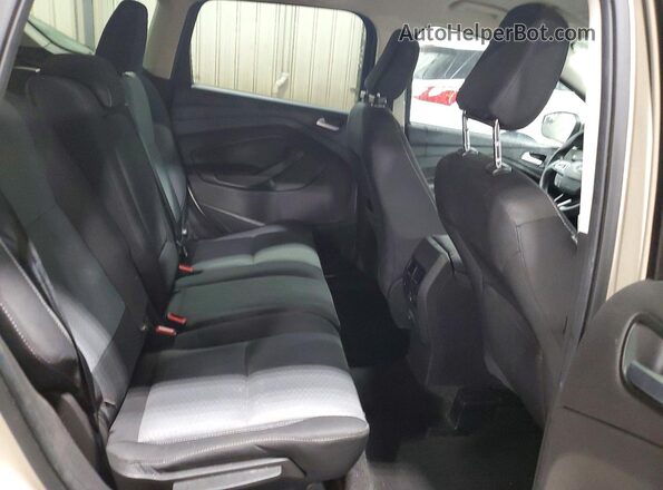 1FMCU9GD3JUB56246 2018 FORD ESCAPE Желто-коричневый Вид задних сидений