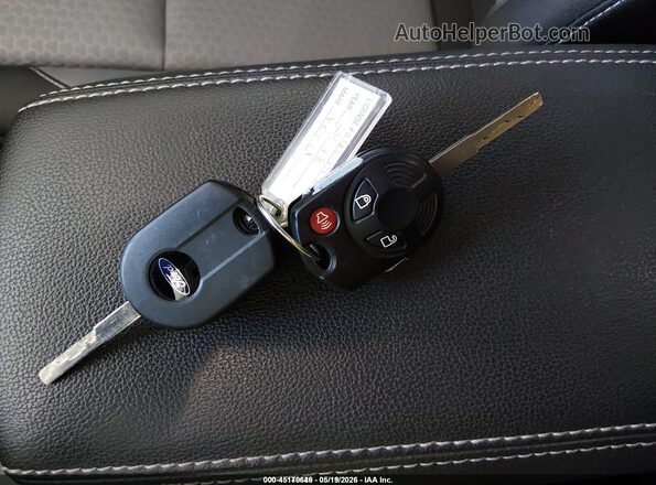 1FMCU9GD3JUD08655 2018 FORD ESCAPE Черный Вид панели приборов