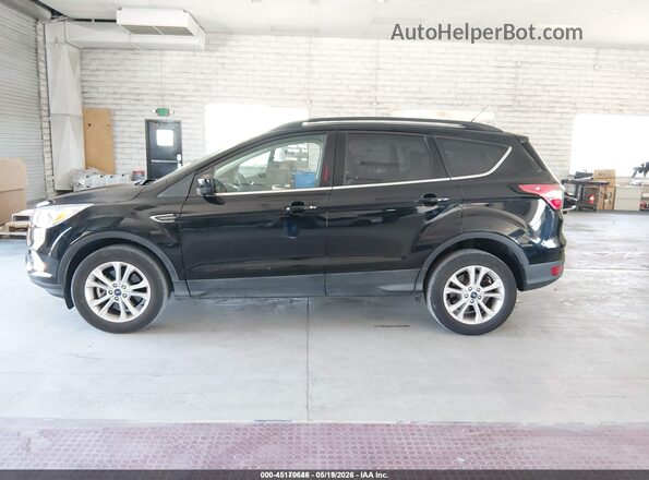 1FMCU9GD3JUD08655 2018 FORD ESCAPE Черный Панорамный вид салона 360°