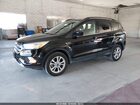 2018 Ford Escape Se Черный vin: 1FMCU9GD3JUD08655