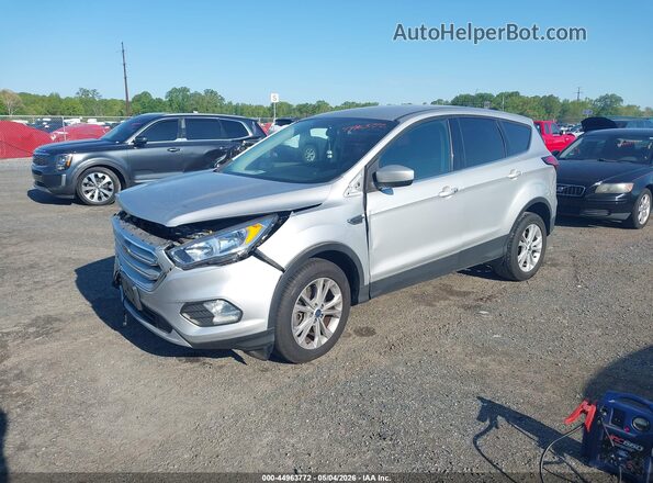 1FMCU9GD3KUB18467 2019 FORD ESCAPE Silver Przód lewy
