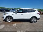 2017 Ford Escape Se Белый vin: 1FMCU9GD4HUA74245