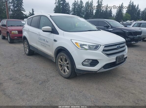 1FMCU9GD4HUD66686 2017 FORD ESCAPE White Передня права чверть