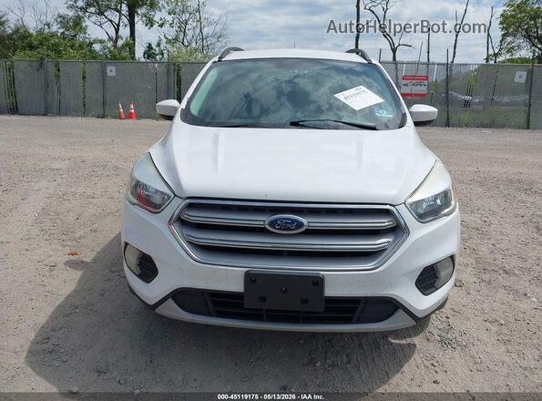 1FMCU9GD4JUA43972 2018 FORD ESCAPE White Widok zestawu wskaźników