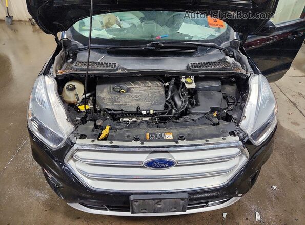 1FMCU9GD4JUD29482 2018 FORD ESCAPE Black Вид задньої частини салону