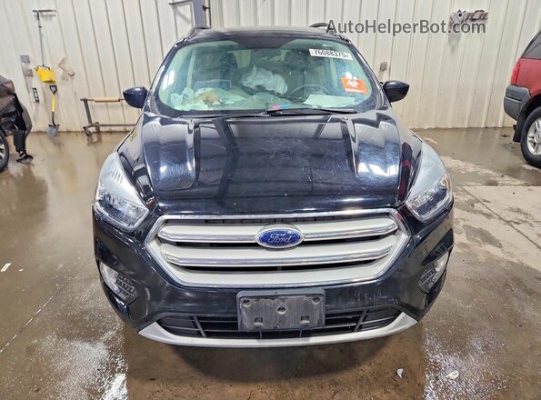 1FMCU9GD4JUD29482 2018 FORD ESCAPE Black Вид спереду