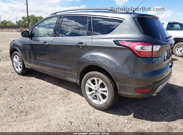 1FMCU9GD4JUD31054 2018 FORD ESCAPE Gray Trasero izquierdo