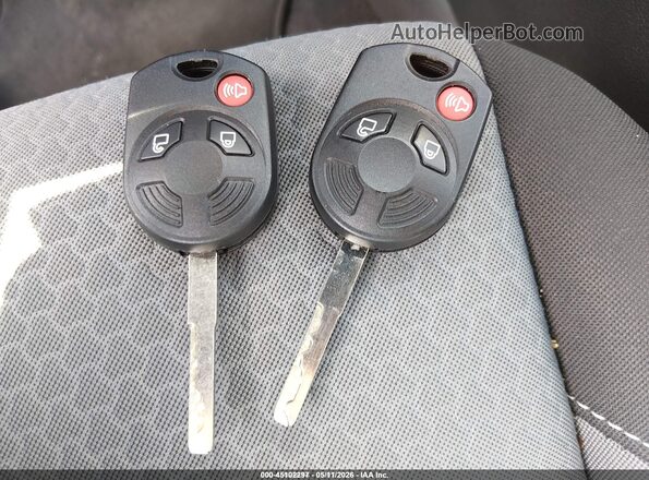 1FMCU9GD4JUD31054 2018 FORD ESCAPE Gray Vista del salpicadero