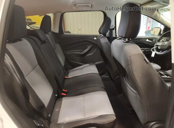1FMCU9GD5KUC06730 2019 FORD ESCAPE Белый Вид задней части салона