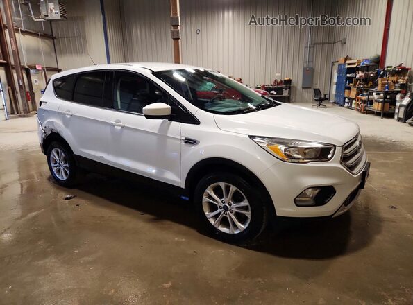 1FMCU9GD5KUC06730 2019 FORD ESCAPE Белый Передняя правая четверть
