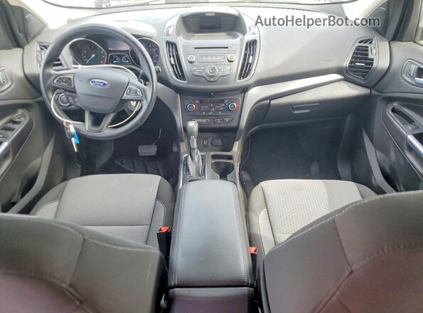 1FMCU9GD6HUA33034 2017 FORD ESCAPE Белый Вид панели приборов
