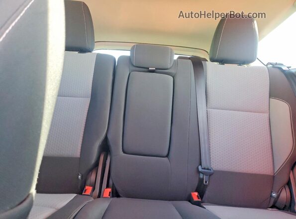 1FMCU9GD6HUB01638 2017 FORD ESCAPE Silver Rear seats view