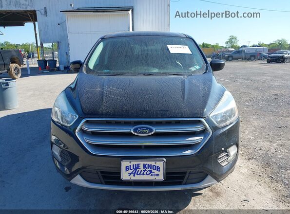 1FMCU9GD6HUC83745 2017 FORD ESCAPE Черный Вид спереди