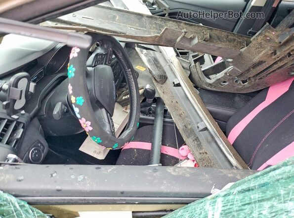 1FMCU9GD6HUE00854 2017 FORD ESCAPE Silver Vista interior delantera