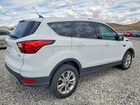 2019 Ford Escape Se Белый vin: 1FMCU9GD6KUA25636