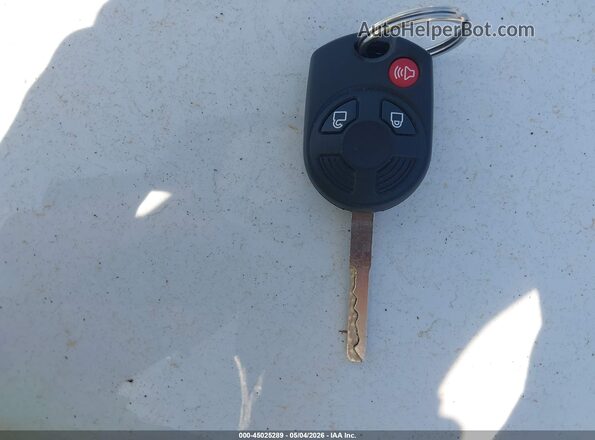 1FMCU9GD7HUB14981 2017 FORD ESCAPE Белый Вид панели приборов