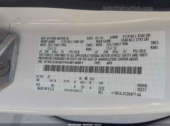 1FMCU9GD7HUB14981 2017 FORD ESCAPE Белый Вид подкапотного пространства
