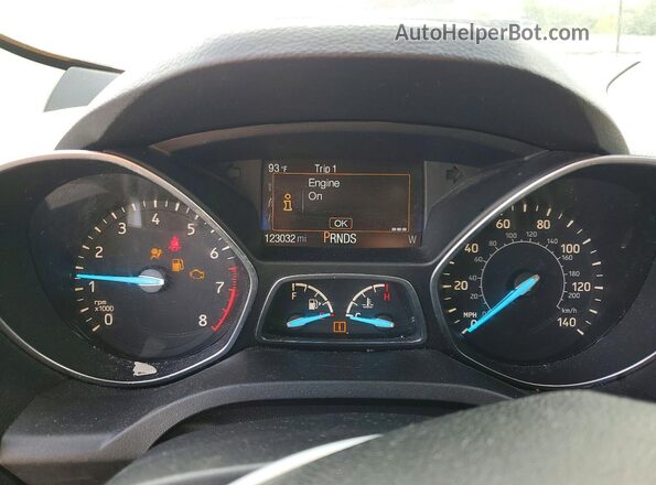 1FMCU9GD7HUB15080 2017 FORD ESCAPE Silver Widok zestawu wskaźników